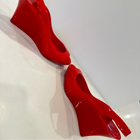 Kartell Red Rubber Wedge Heels Sz 40 Norma Luisa Slingback Shoes Pumps - Picture 9 of 10